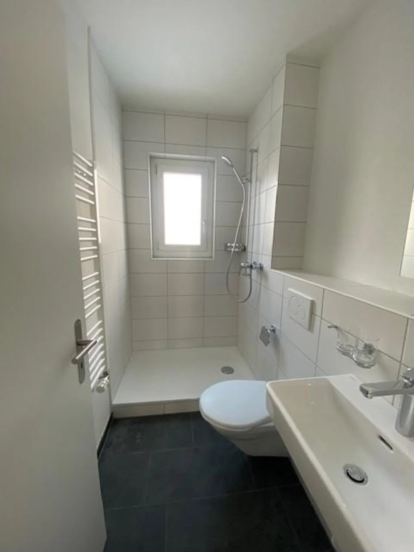 Beautiful 3-room apartment with garden seating area - Photo 2 of 6