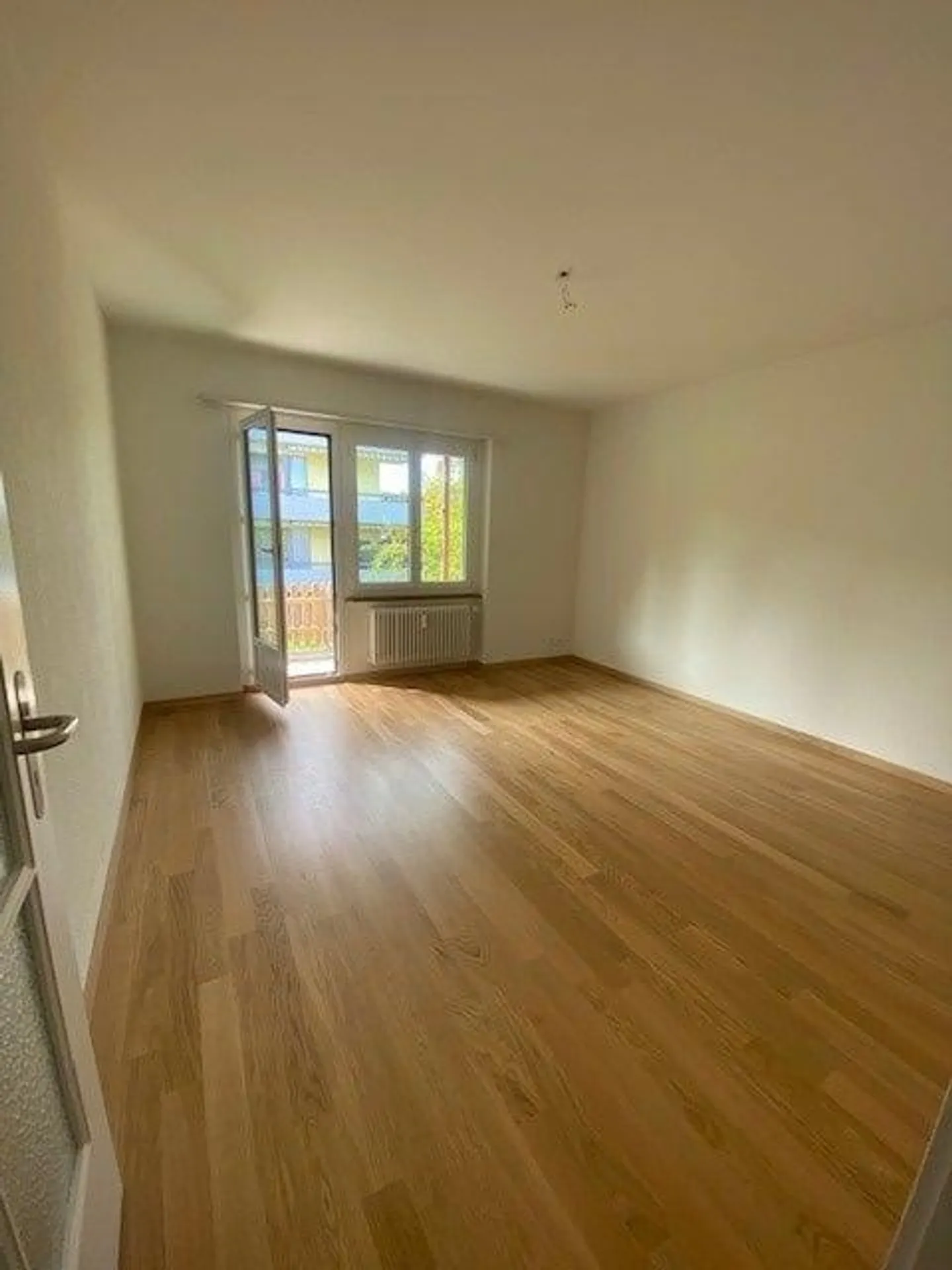 Beautiful 3-room apartment with garden seating area - Photo 4 of 6