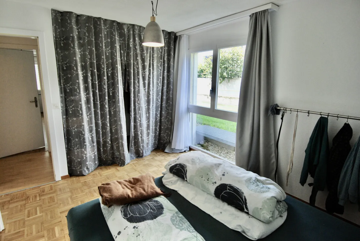 Beautiful 5.5-room apartment with garden and view of the Fribourg Alps - Photo 8 of 14