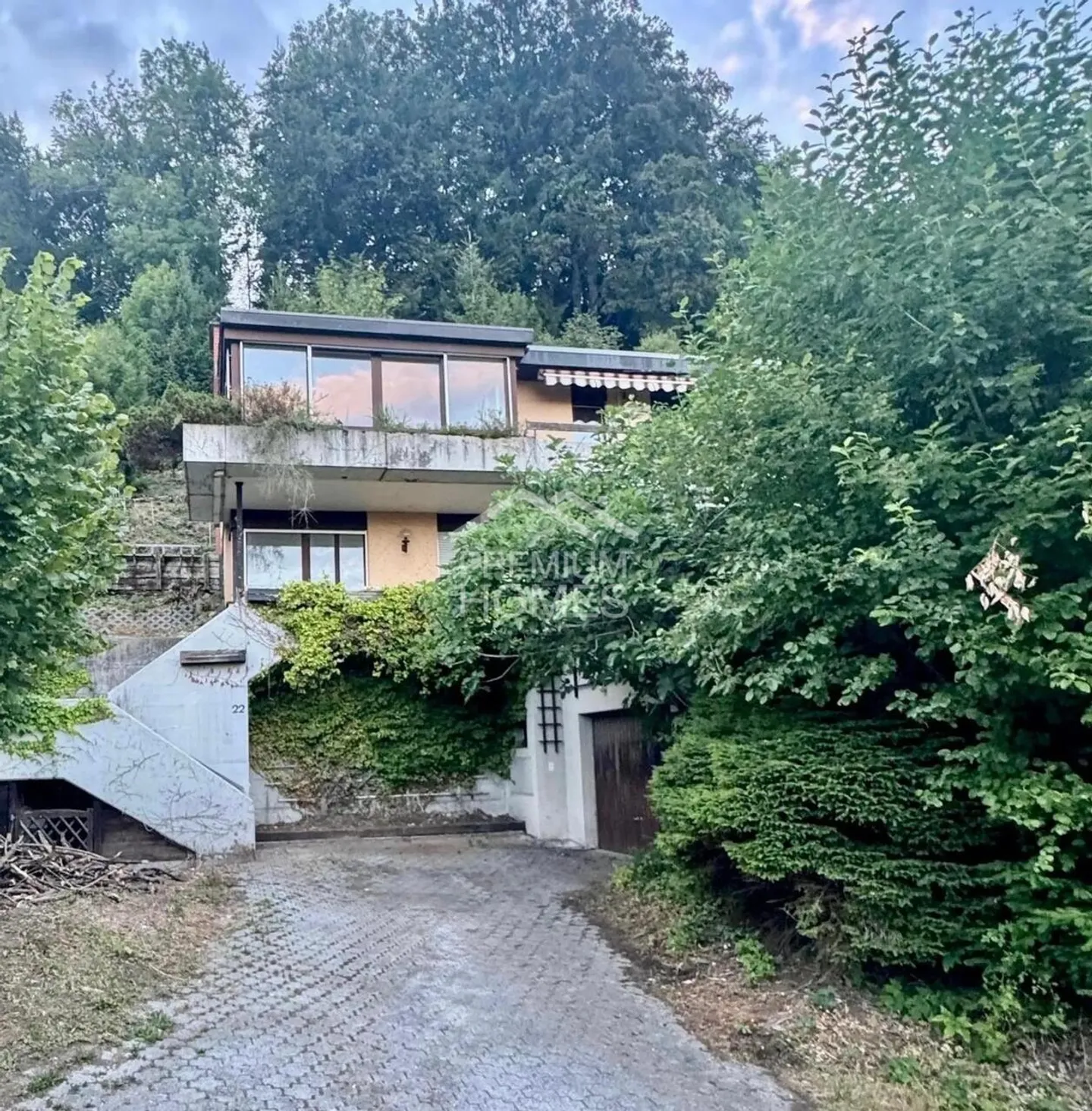 Einzigartiges Grundstück mit Aussicht - Foto 1 von 9