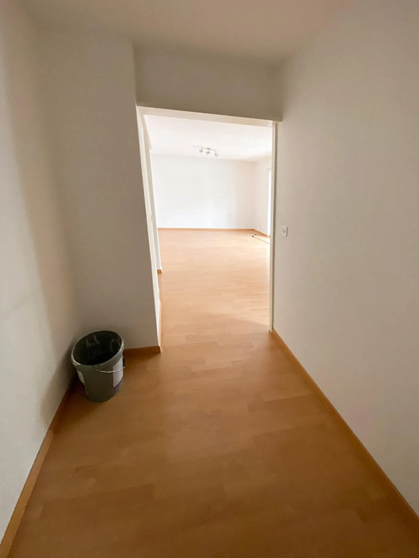 Appartement spacieux et abordable dans un très bon emplacement - Photo 6 sur 10