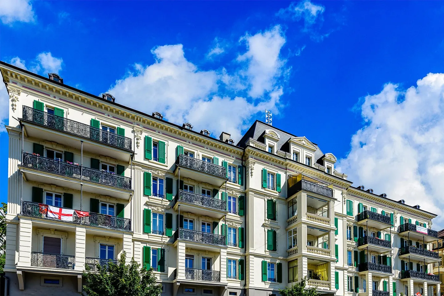 Place de Parc Extérieure à Louer - Photo 2 sur 2