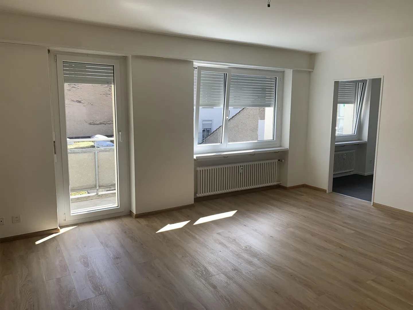 Perfect for Singles - Photo 6 of 6