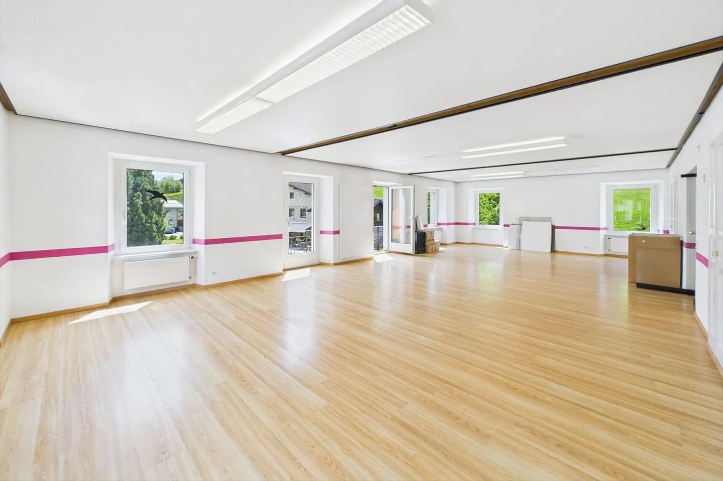 Quinto VN 119001001-2908 | Immeuble multifamilial / Bien d'investissement dans une élégante villa historique - Photo 9 sur 13