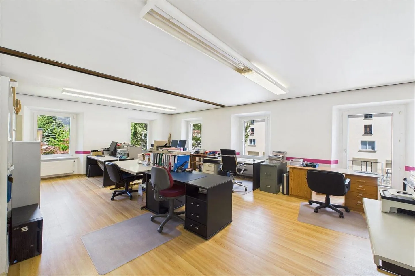 Quinto VN 119001001-2908 | Immeuble multifamilial / Bien d'investissement dans une élégante villa historique - Photo 10 sur 13