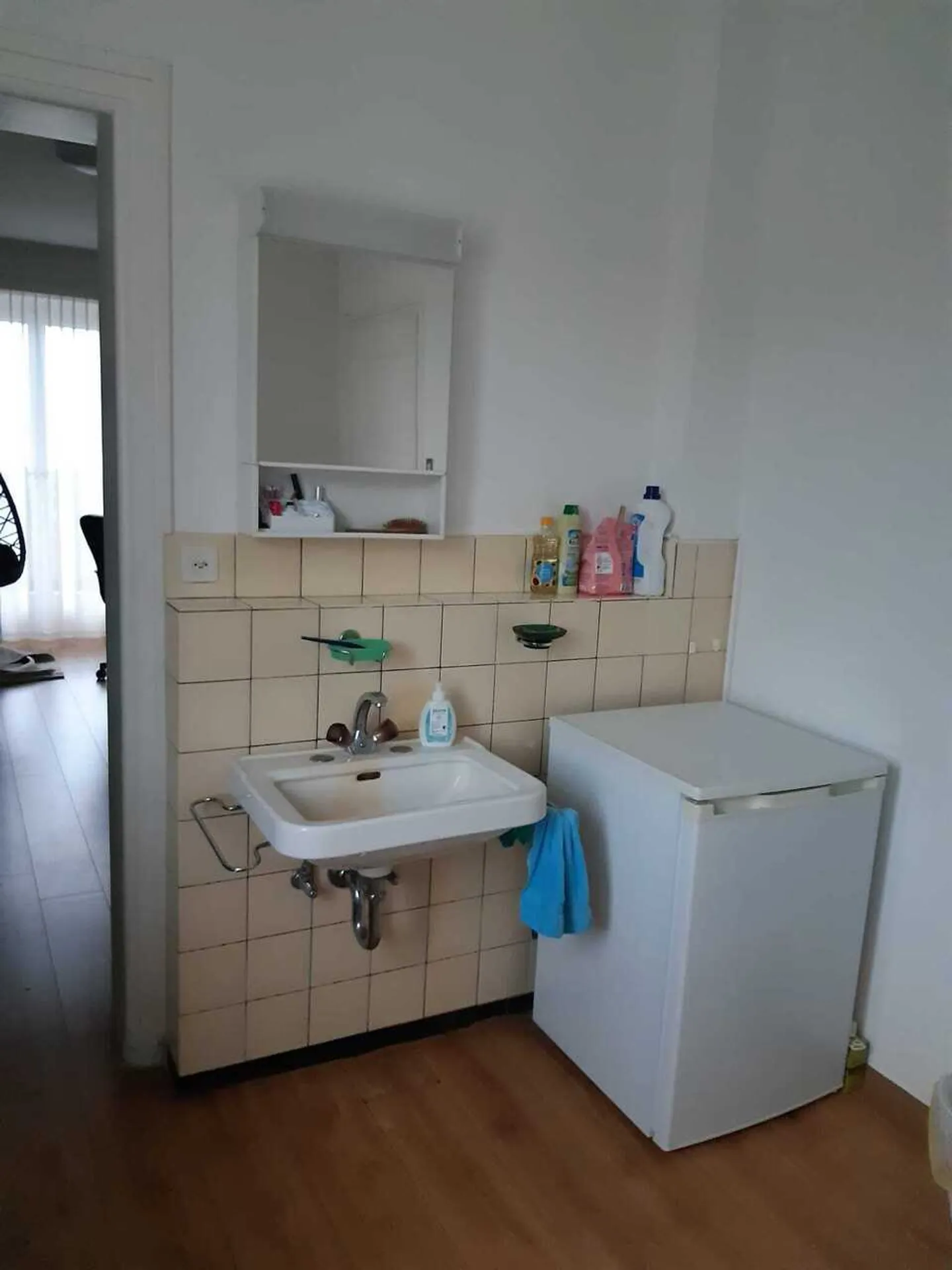Room Lausanne - 1 room - Photo 2 of 4