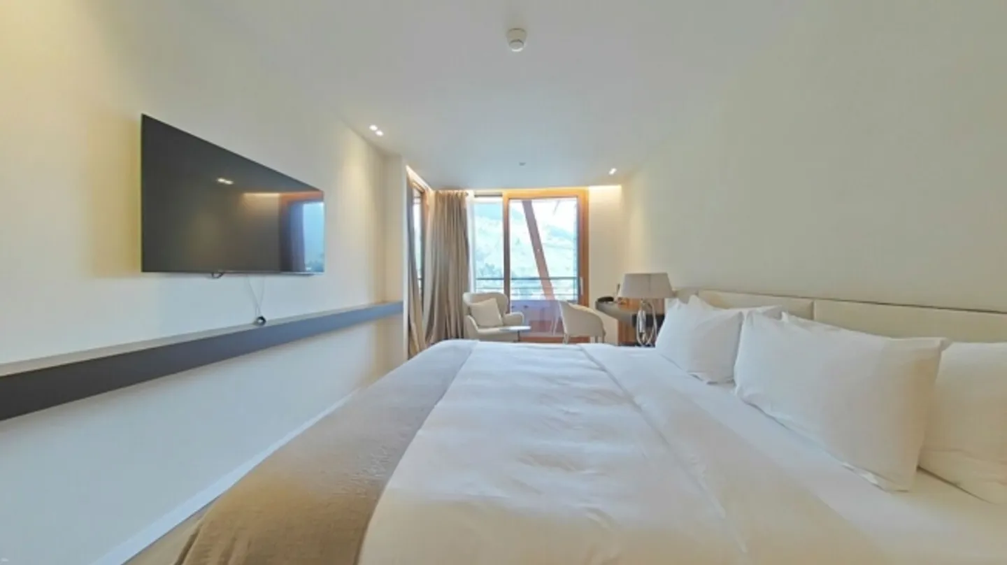 APARTMENT GOTTHARD RESIDENCES - Photo 7 of 9