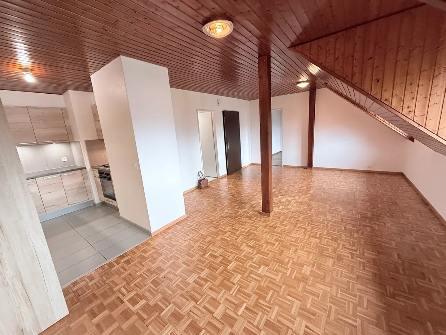 Charmante Wohnung in Bex - Foto 4 von 9
