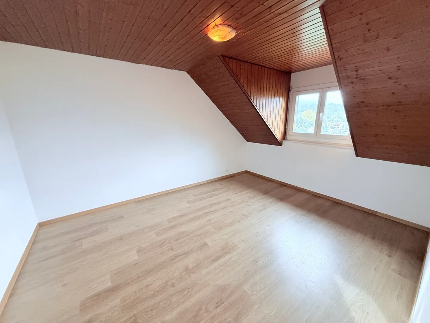 Charmante Wohnung in Bex - Foto 7 von 9