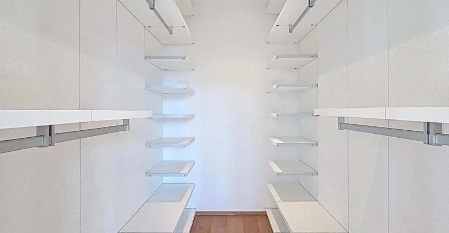 Charming and spacious 3.5-room apartment of approx. 108 m2 - Photo 8 of 12