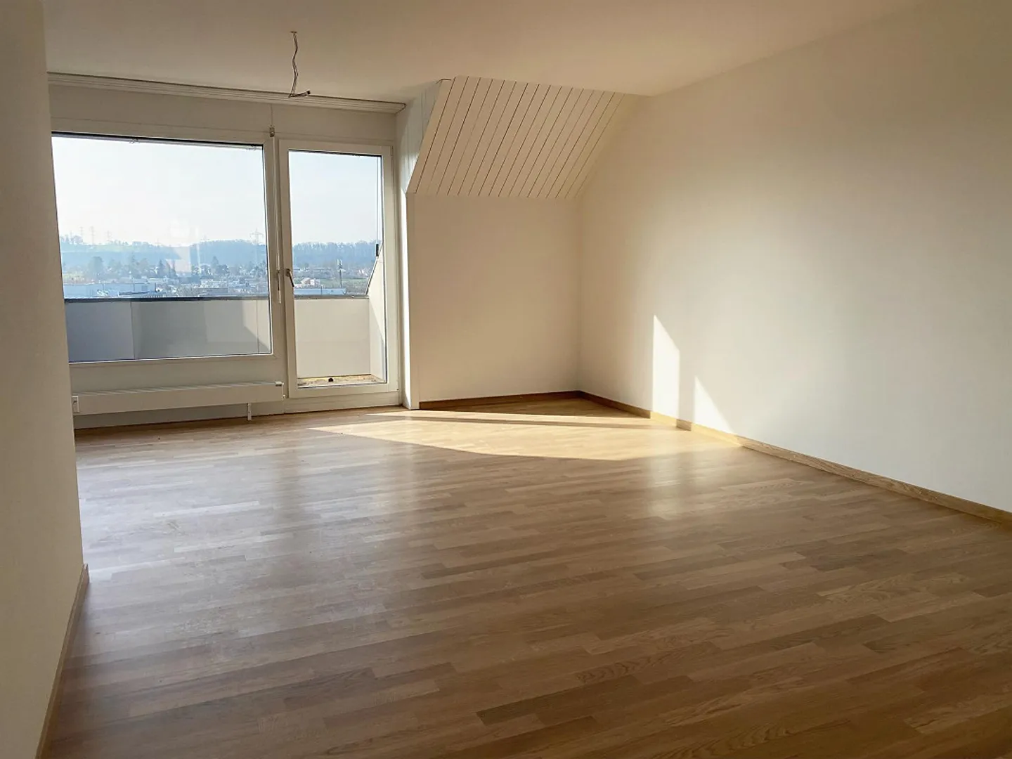 Grosse 1.5 Zimmer Wohnung - Foto 2 von 8