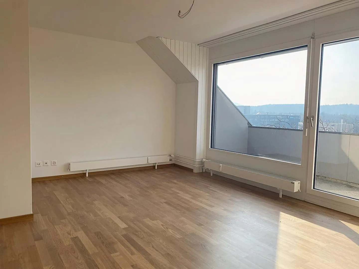Grosse 1.5 Zimmer Wohnung - Foto 3 von 8