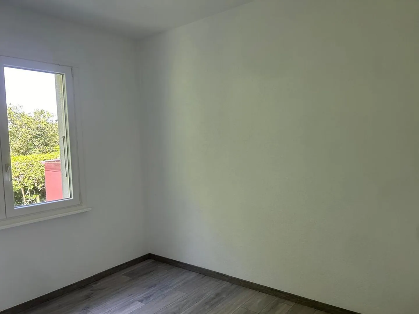 Room for rent in a detached villa on the ground floor. Quiet. - Photo 6 of 6