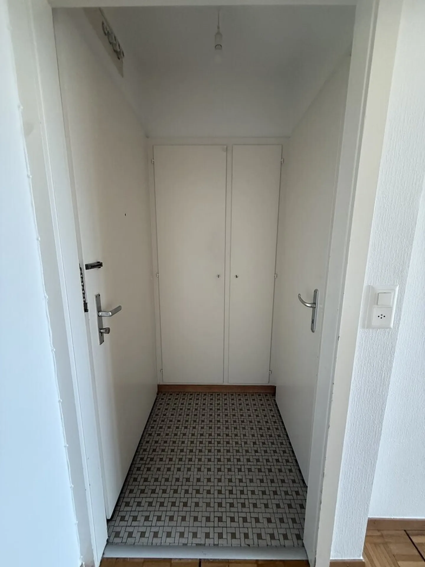 Apartment Prilly - 1 room - Photo 2 of 6