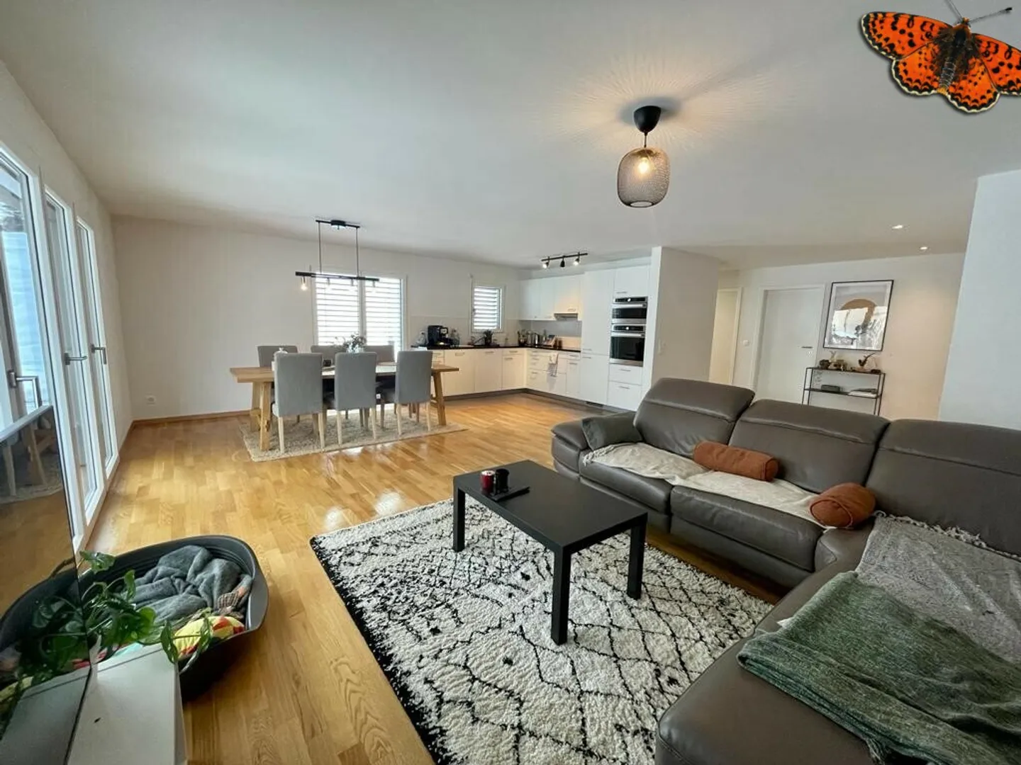 APPARTAMENTO DI 4 LOCALI CON BEL BALCONE! - Foto 4 di 9