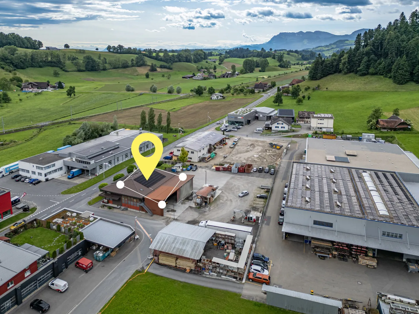 Immobilie mit Entwicklungsperspektiven - Foto 1 von 8