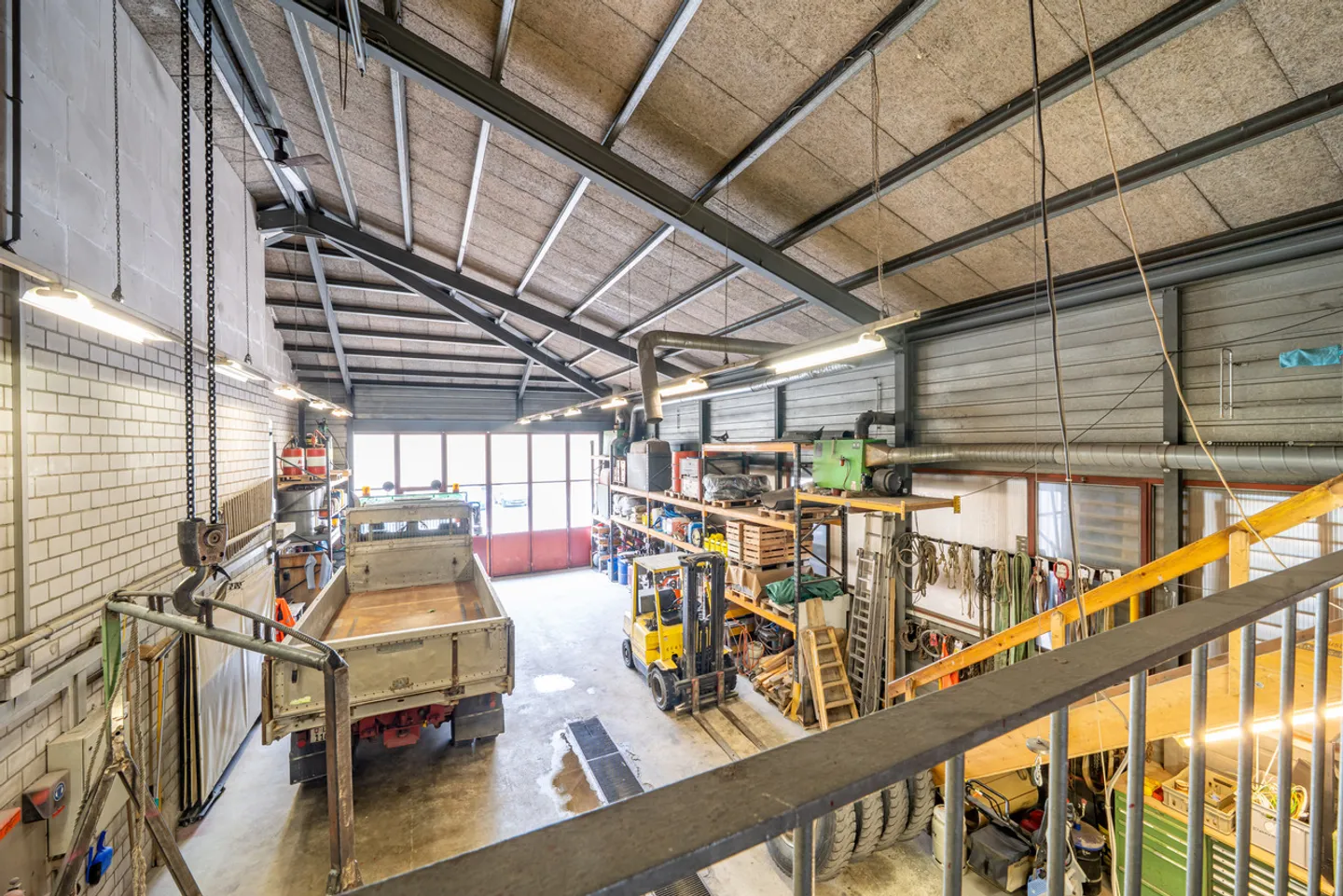 Immobilie mit Entwicklungsperspektiven - Foto 2 von 8