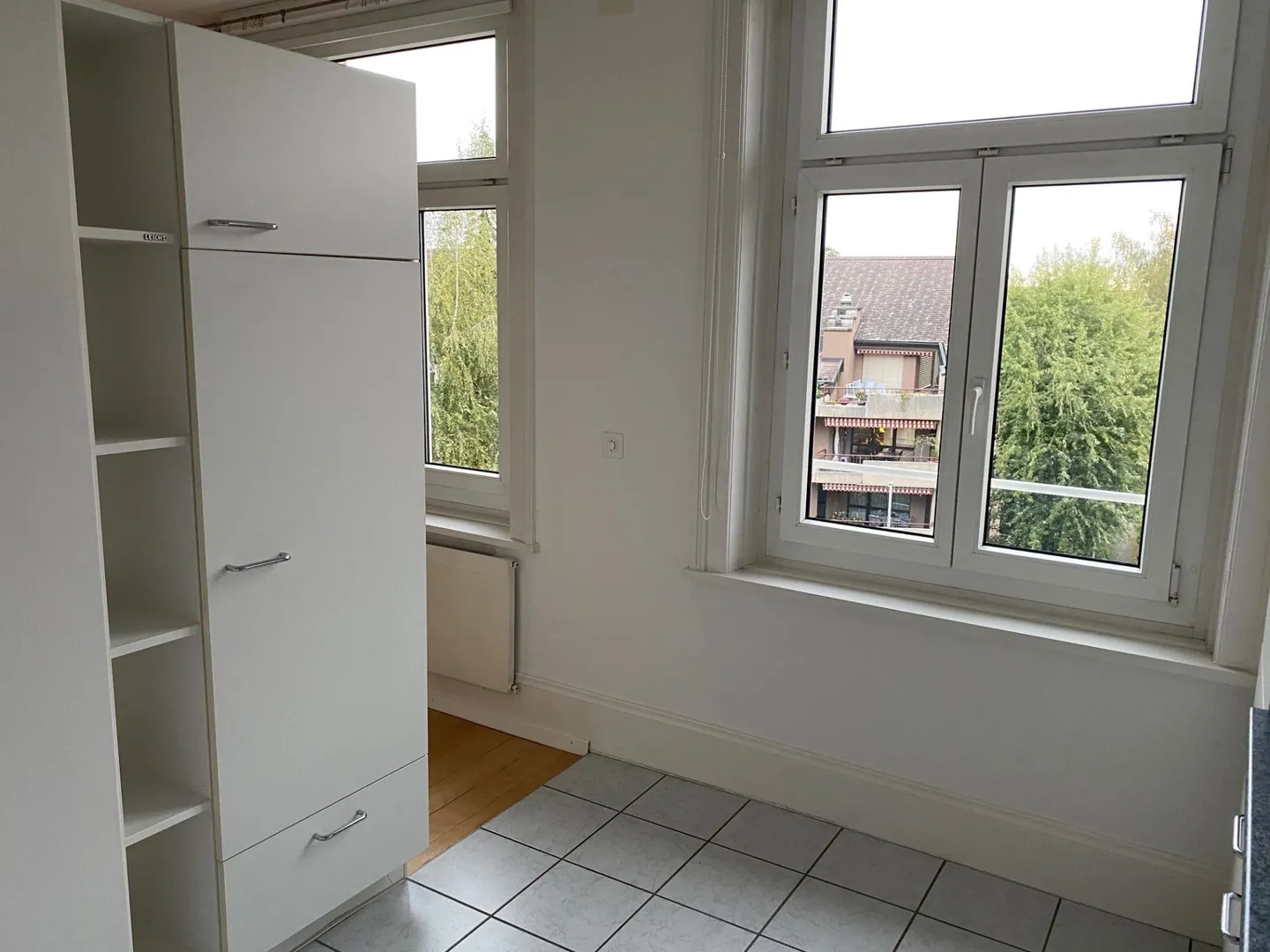 Appartement ancien de 2 1/2 pièces - Photo 2 sur 11