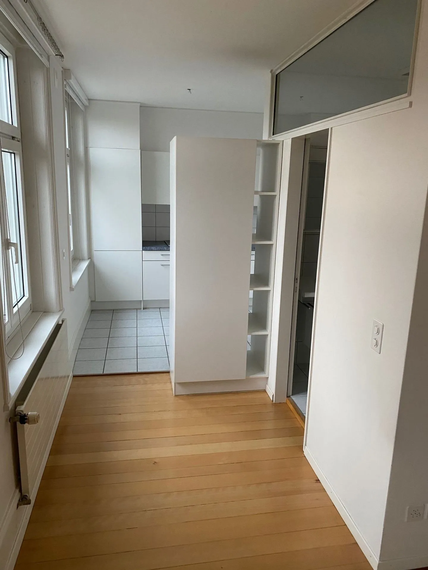 Appartement ancien de 2 1/2 pièces - Photo 3 sur 11