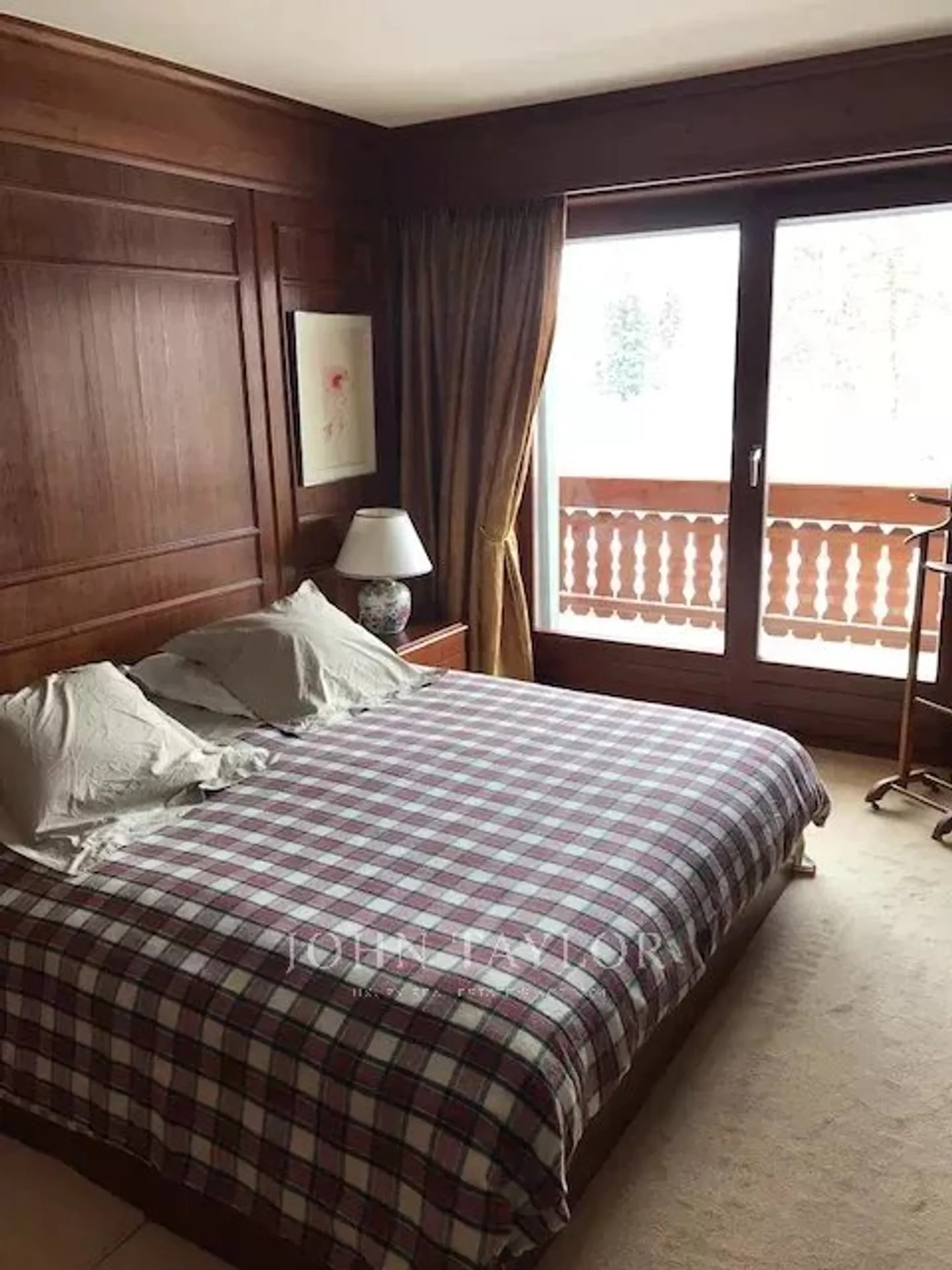 Centre de Crans - Location saisonnière - Photo 5 sur 6