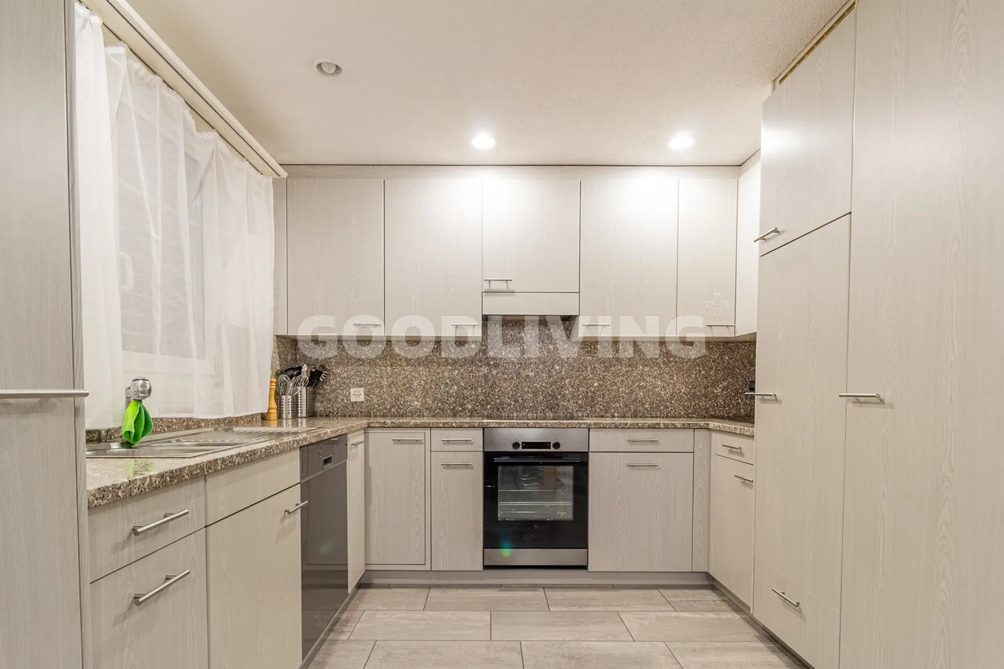 Charmante Gartenwohnung - Foto 2 von 6