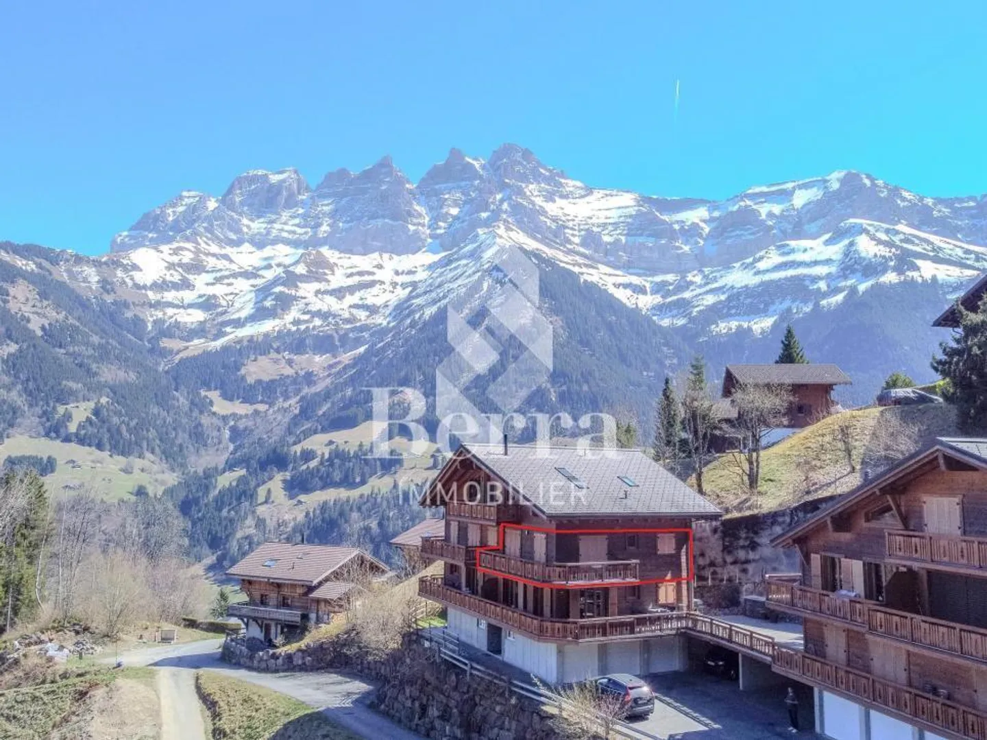 Colpo di fulmine per questo appartamento luminoso di 3,5 stanze! Possibile residenza secondaria - Foto 2 di 13