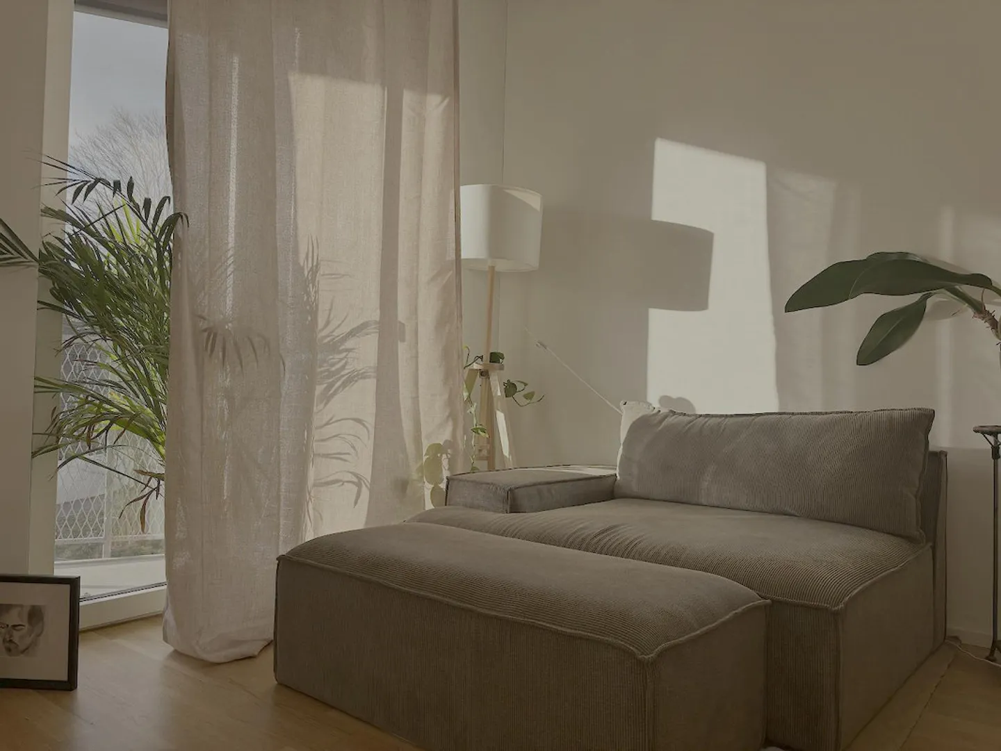 1 ½ Room Apartment with Sunny Balcony - Photo 1 of 18