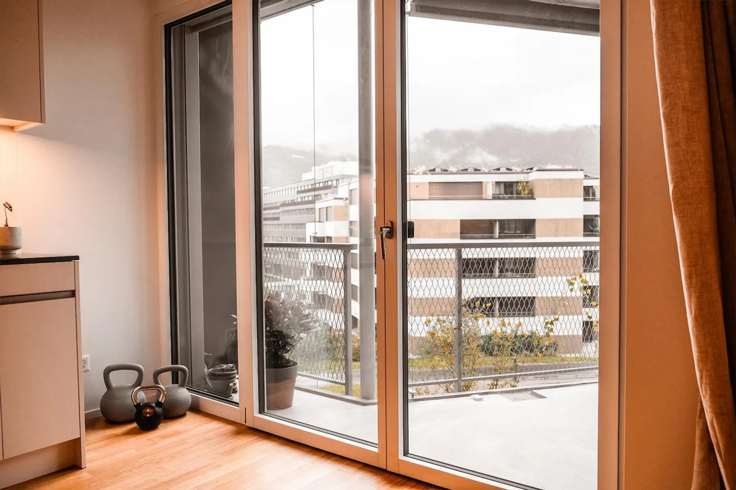 1 ½ Room Apartment with Sunny Balcony - Photo 14 of 18