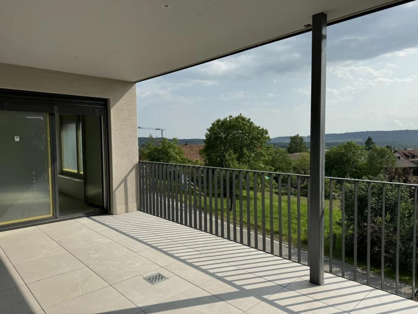 Condominio nuovo di 3,5 stanze al piano terra con 166... - Foto 2 di 12