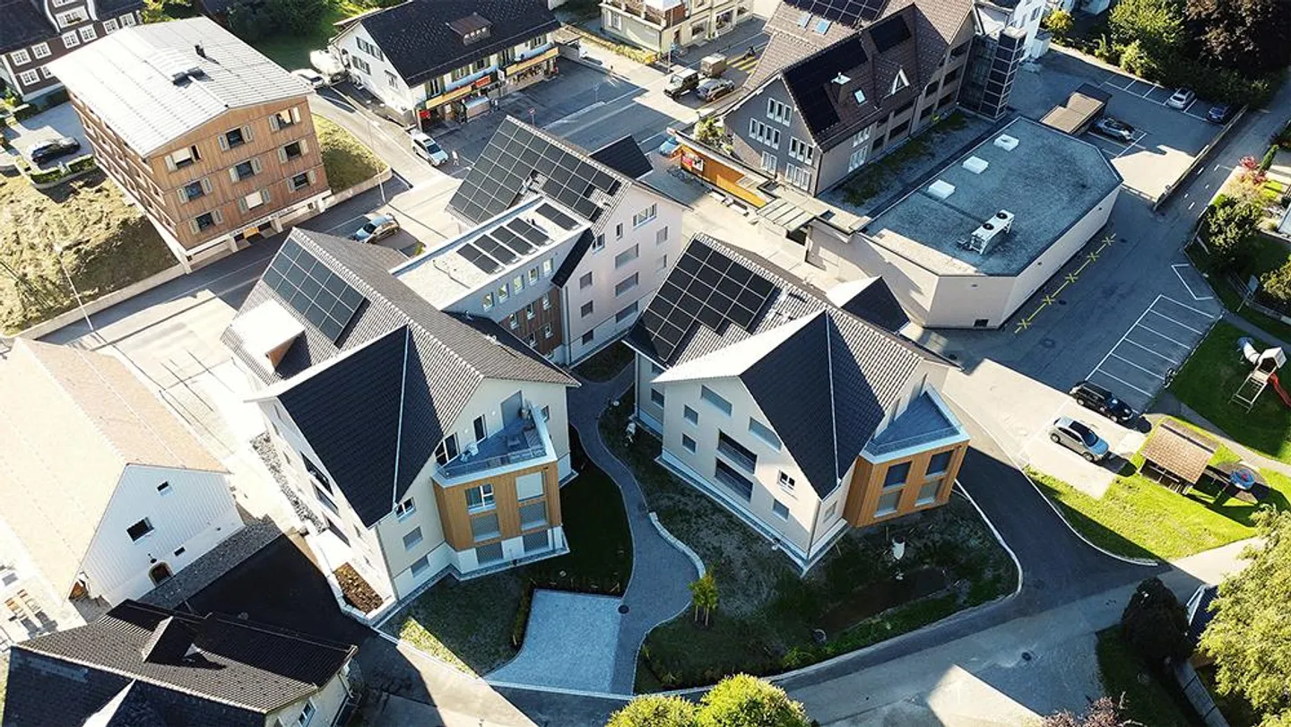 Appartement exclusif de 3 ½ pièces au 1er étage d'un nouveau bâtiment à Nesslau - Photo 1 sur 11