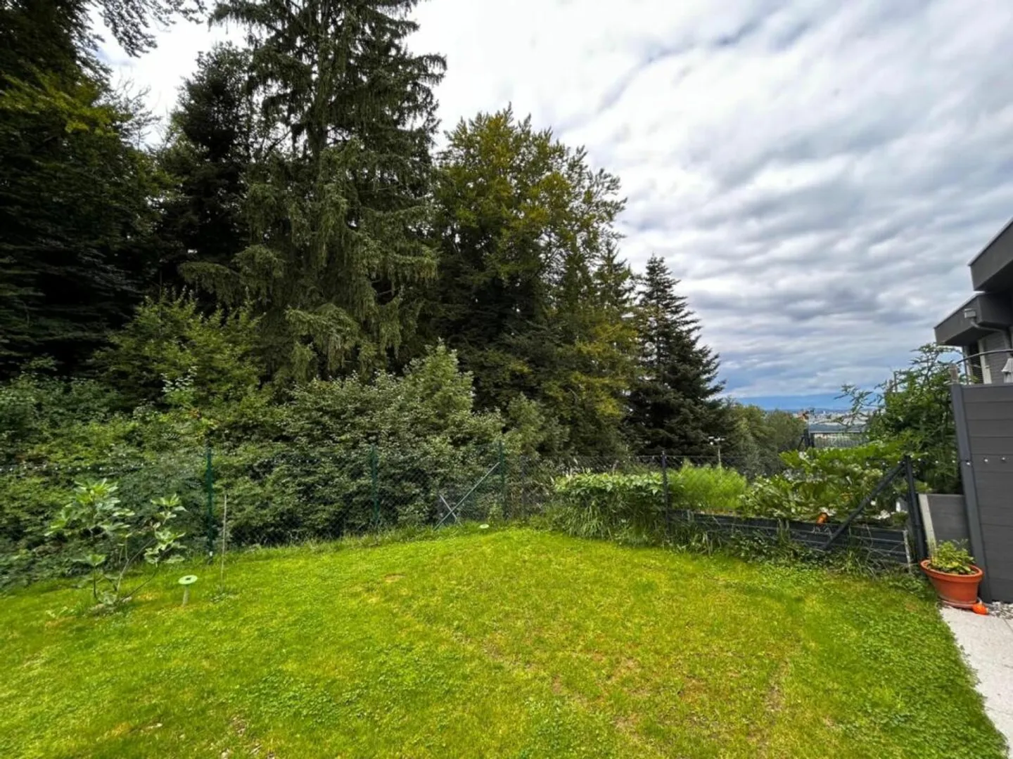 Modern 5-Room Villa in Villarsiviriaux - Photo 24 of 27