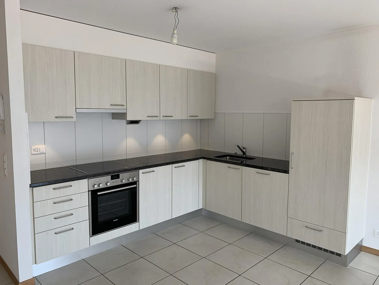 Appartamento moderno vicino a tutti i servizi - Foto 4 di 8