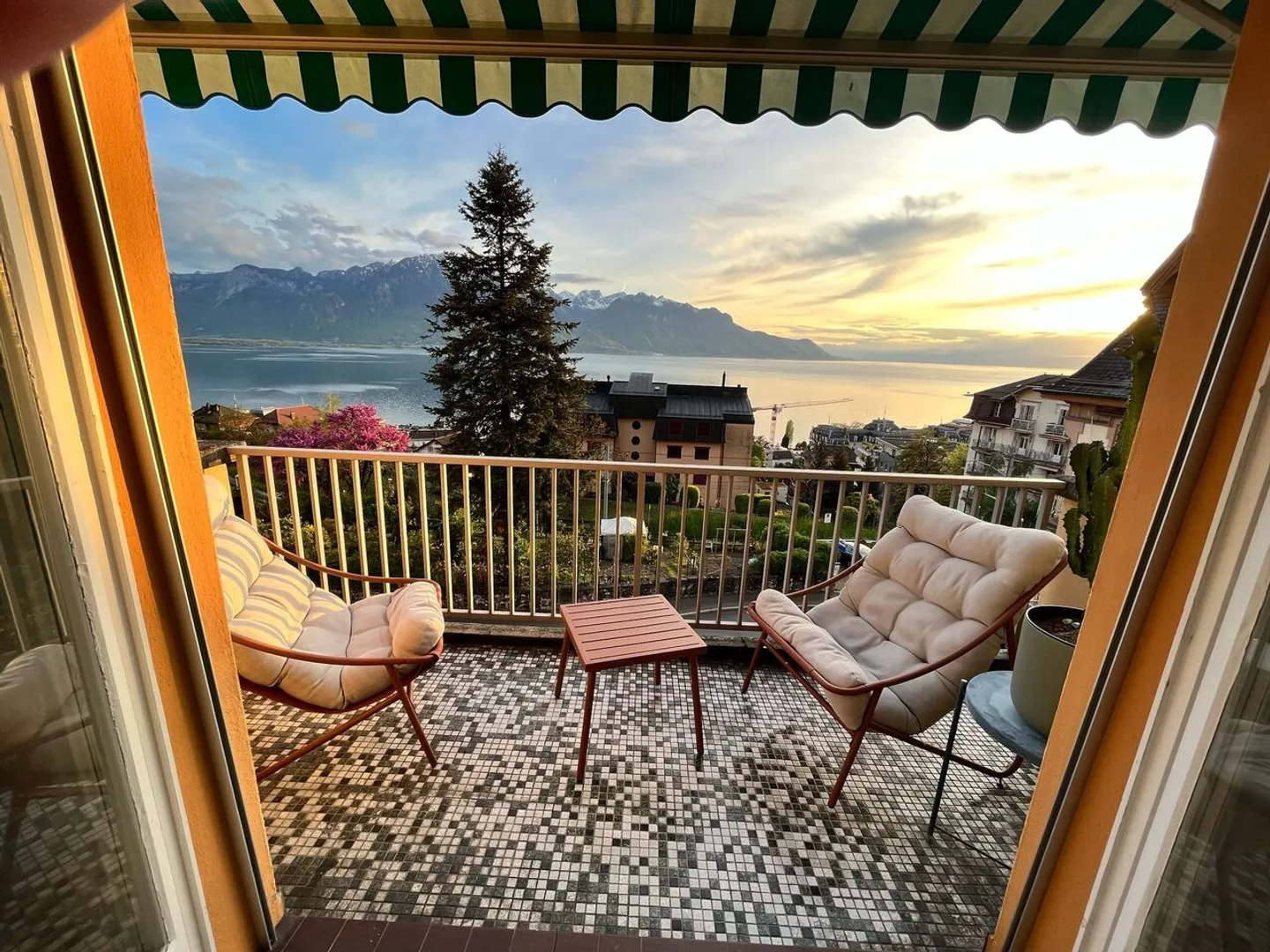 Appartamento Montreux - 2,5 stanze - Foto 1 di 6