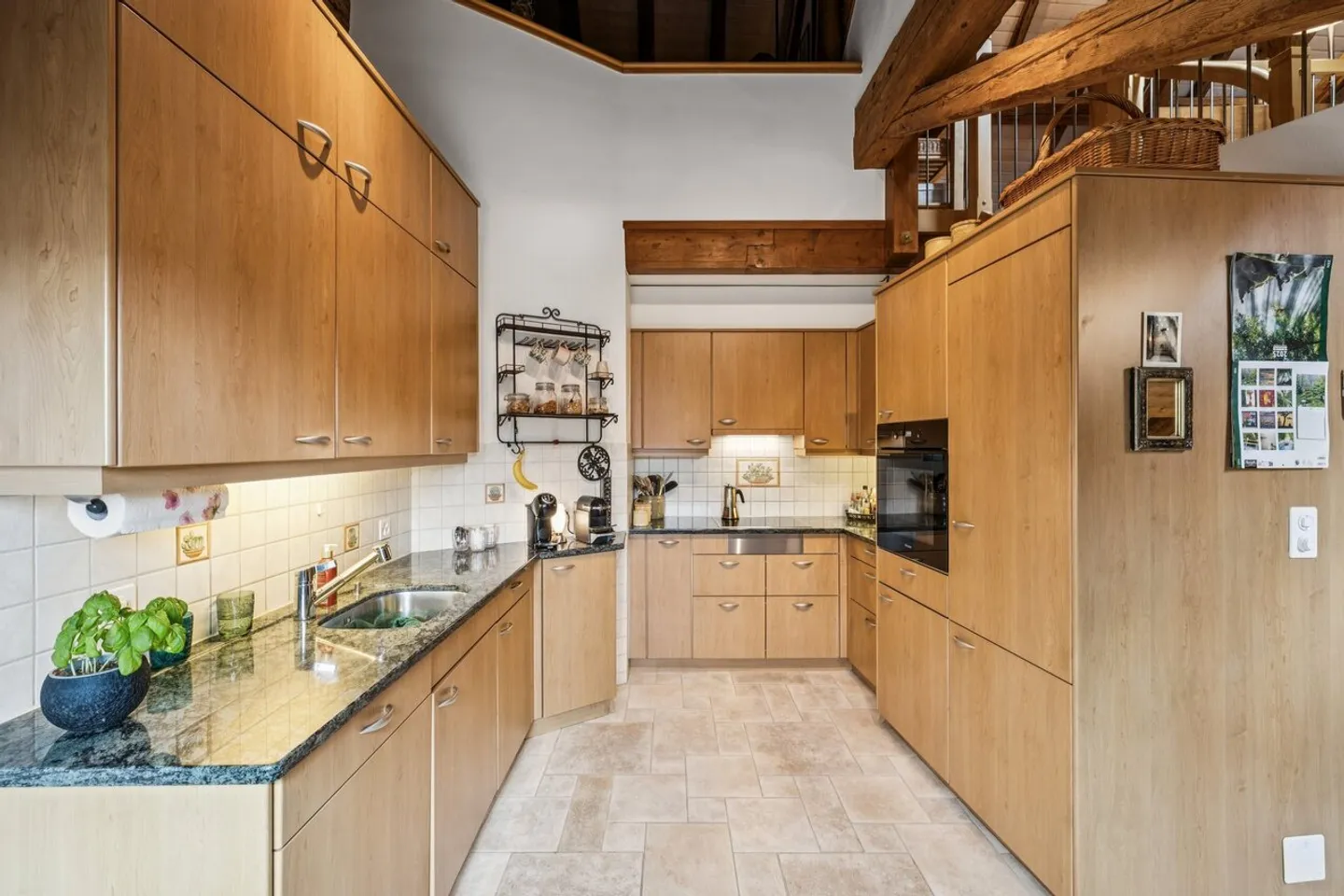 Charmante Duplexwohnung mit 4,5 Zimmern - Foto 3 von 5
