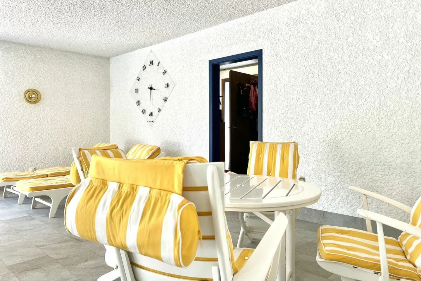 Cercasi inquilino part-time per elegante appartamento vacanze ad Ascona - Foto 22 di 25