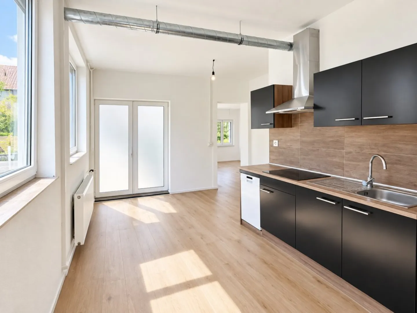 Modern Commercial Space in Langendorf - Photo 3 of 11