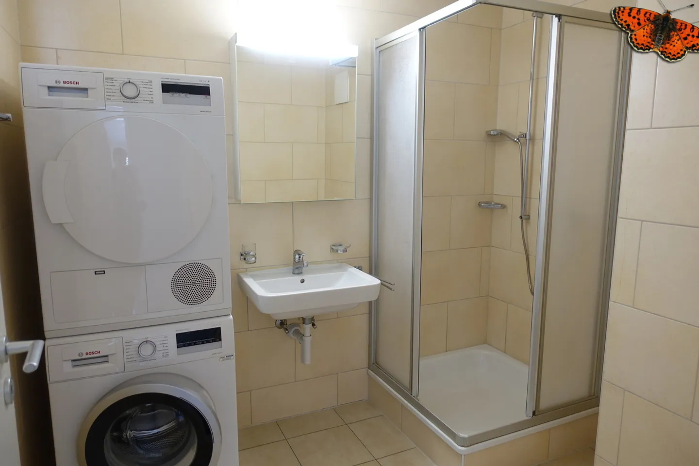 MOLTO BEL APPARTAMENTO 3 STANZE - Con grande terrazza! - Foto 5 di 7