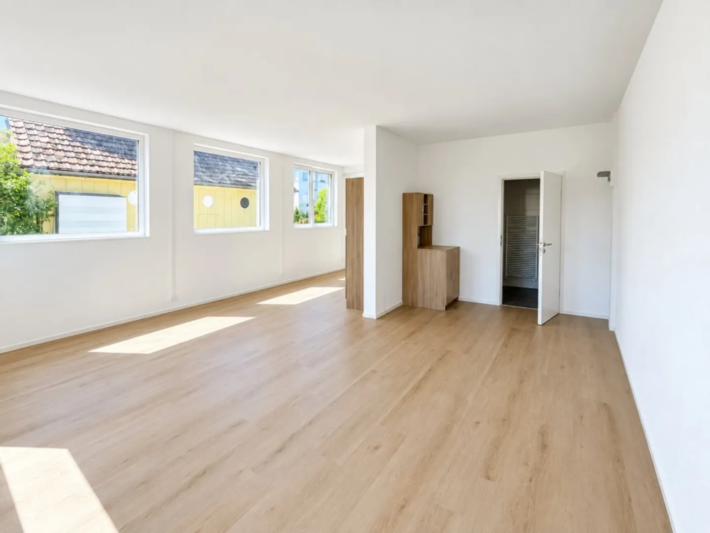Modern Commercial Space in Langendorf - Photo 5 of 11