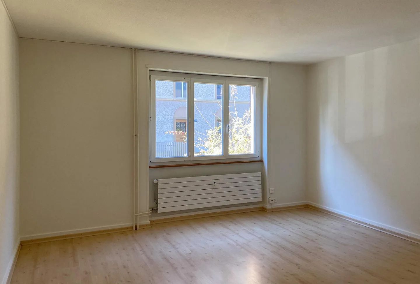 Appartamento simpatico con 2 stanze al piano terra vicino alla clinica Merian Iselin - Foto 5 di 7