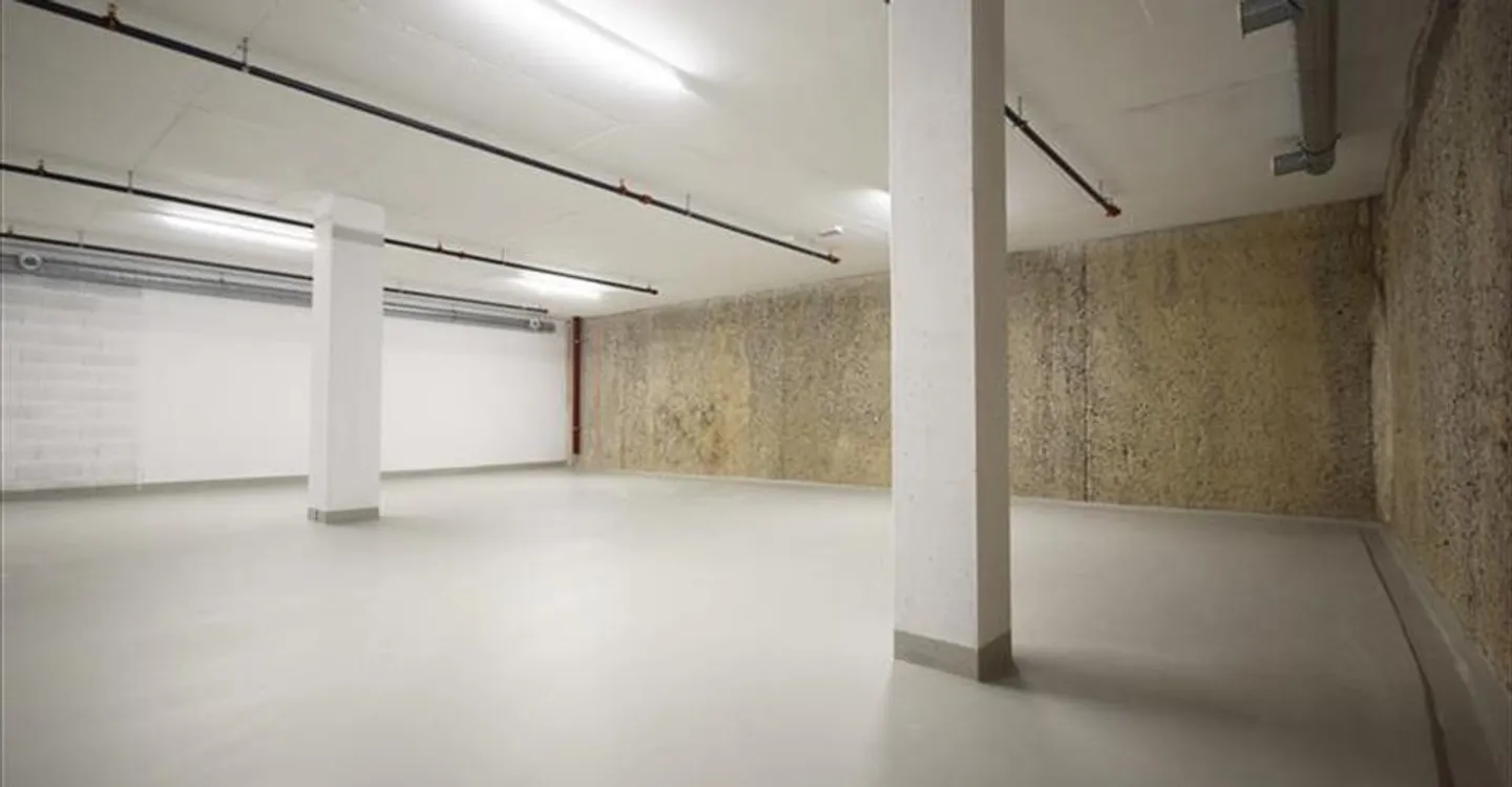 Edificio ad uso misto in affitto - Foto 7 di 9