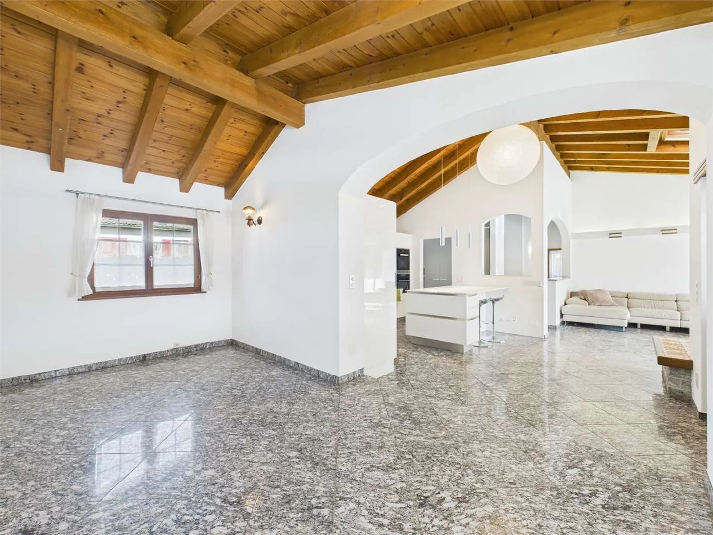 Villa caractéristique avec annexe à Lodrino - Photo 7 sur 13