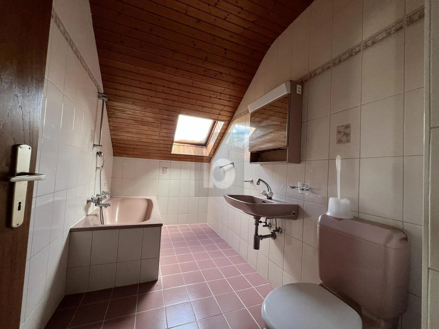 UN LUMINEUX ET LOYER ATTRACTIF - Photo 4 sur 6