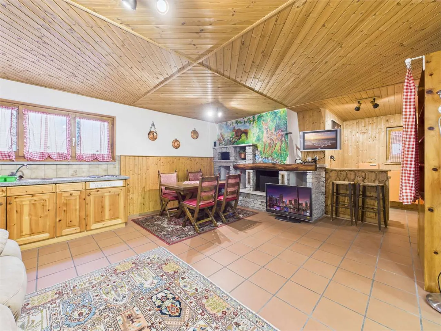 Villa caractéristique avec annexe à Lodrino - Photo 12 sur 13