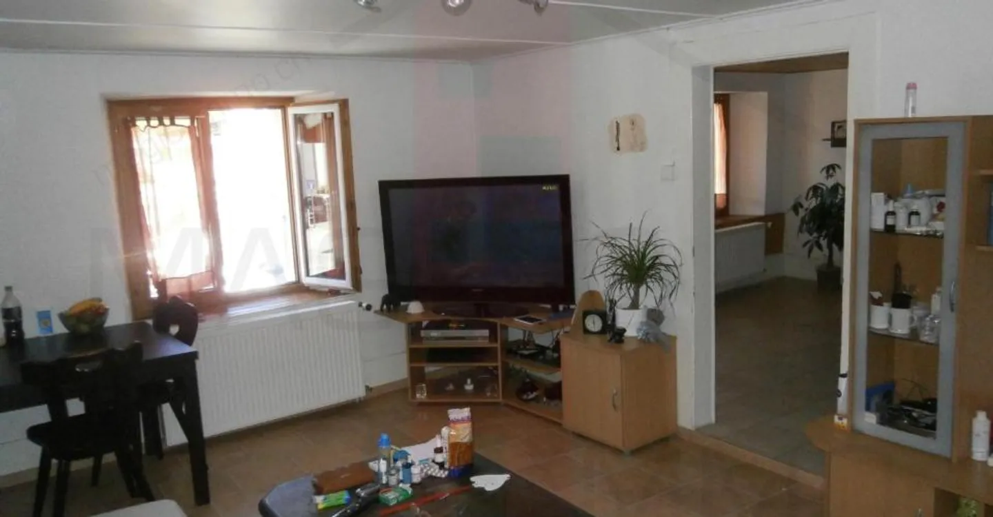 Bien d'investissement à Fontenais - Photo 2 sur 10