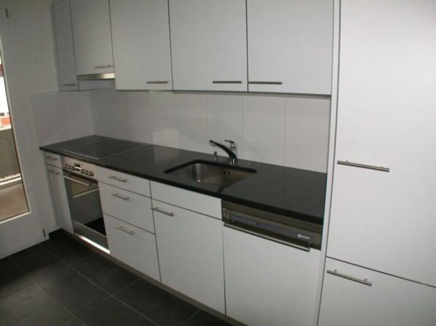 Appartamento moderno - Layout spazioso - Foto 2 di 9