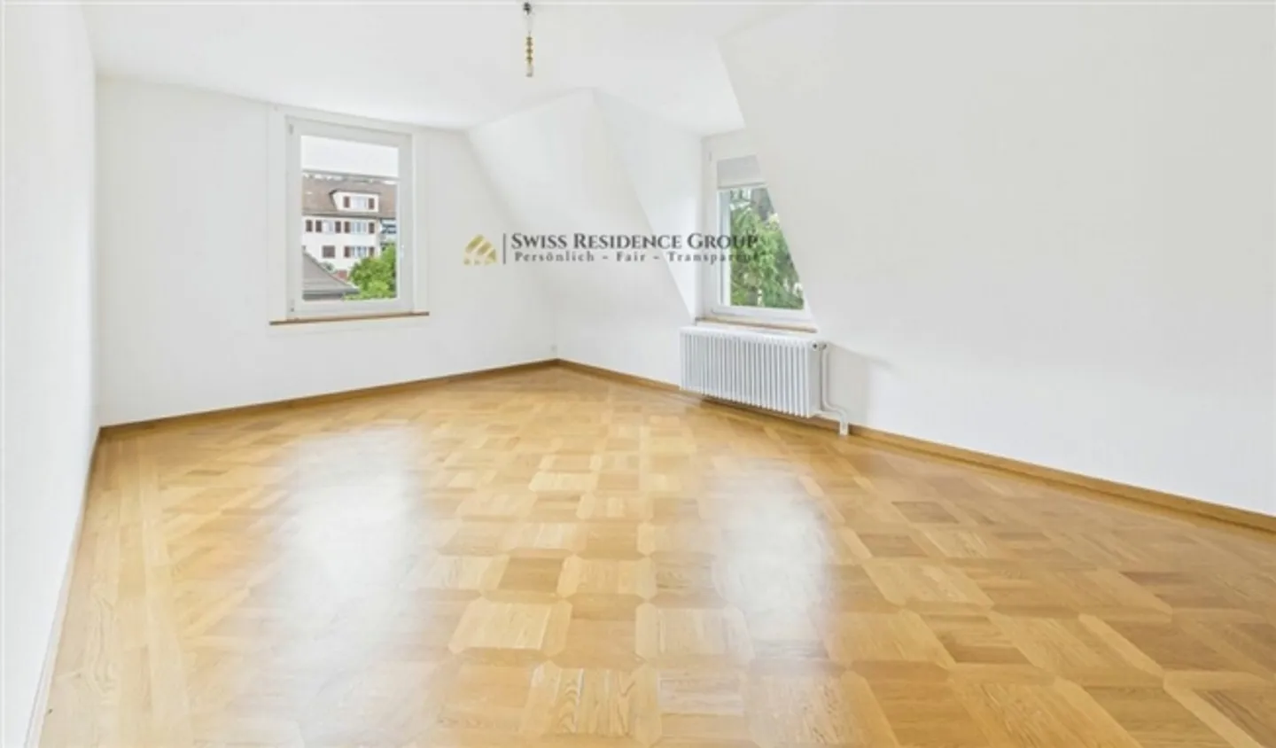 «Exklusive Wohnung an beneidenswerter Lage und Weitsicht» - Foto 1 von 10