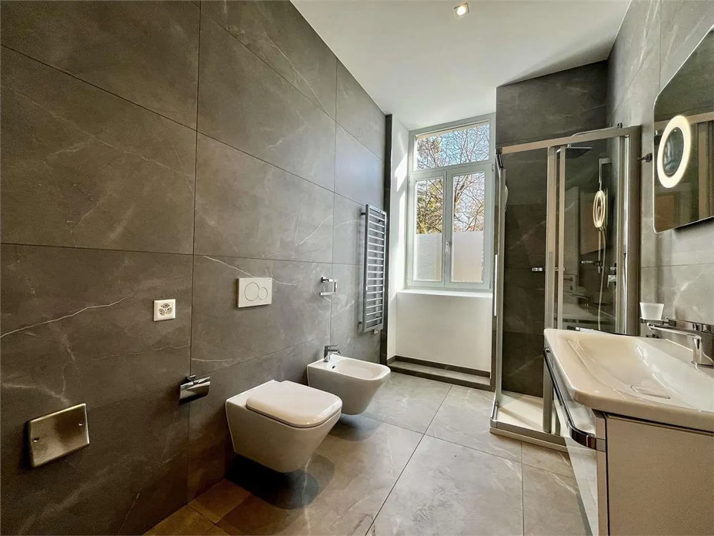 Exklusives Apartment in Lugano - Foto 4 von 6