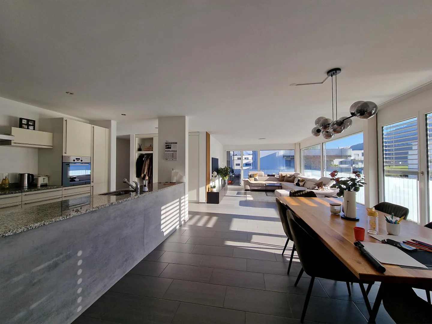 5.5 Zi-Wohnung inkl. 2 Tiefgaragenparkplätze im Grofenbrüel in Wangs - Foto 2 von 7