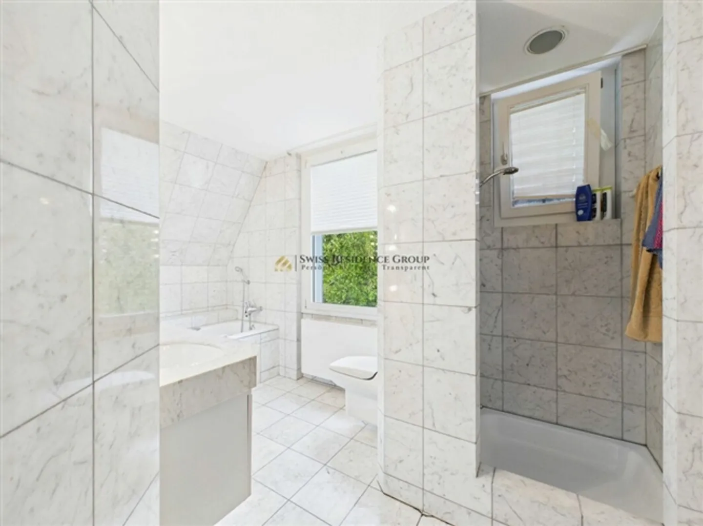 «Exklusive Wohnung an beneidenswerter Lage und Weitsicht» - Foto 9 von 10