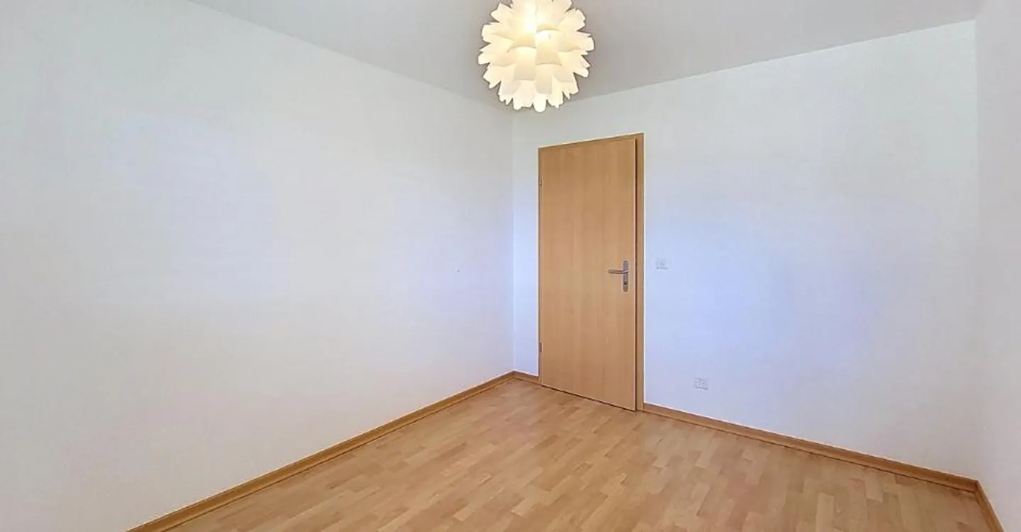 Appartamento 3.5 locali al piano terra a Chabrey / VD - Foto 8 di 11